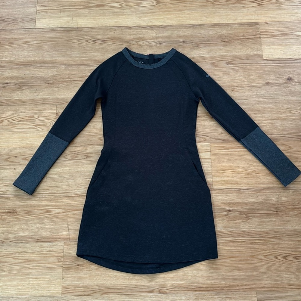 Nike Black Long Sleeve Athletic Dress with Dark Gray Accents